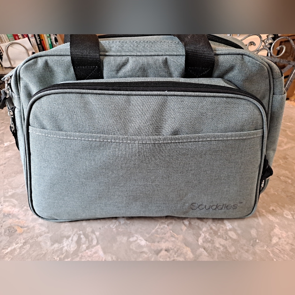 Scuddles 3 in 1 Diaper Bag and Portable Bassinet